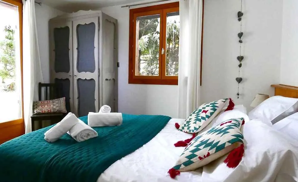 Chalet Falcon With Hot Tub - In A Great Location! Chamonix