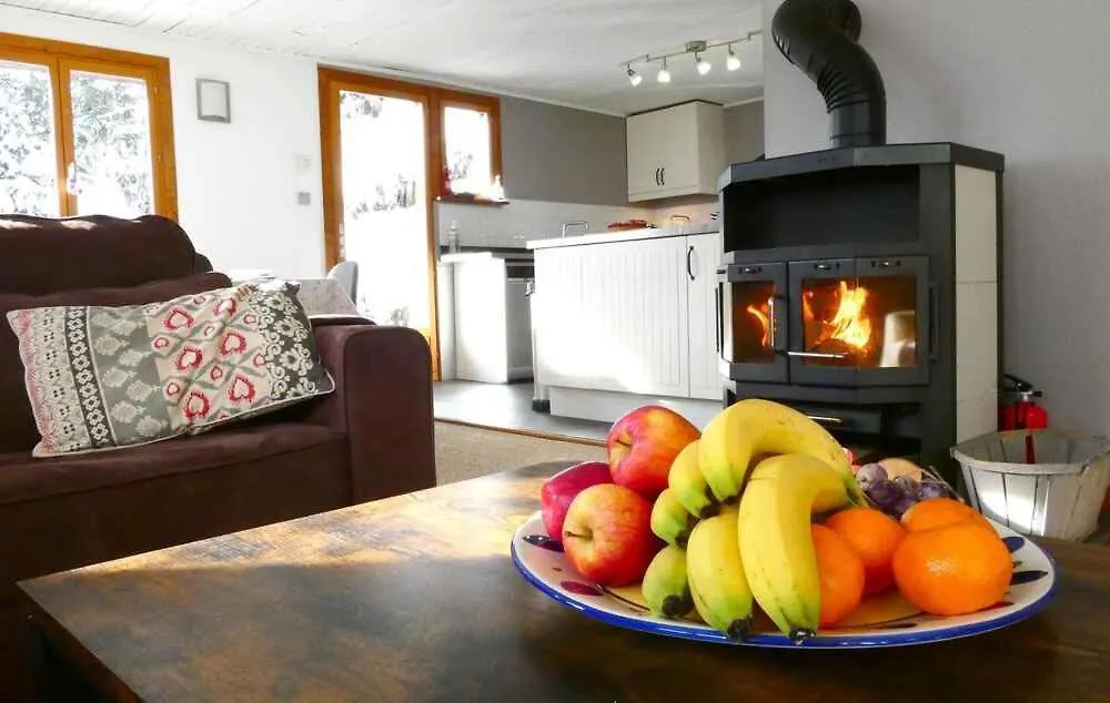 Chalet Falcon With Hot Tub - In A Great Location! Chamonix